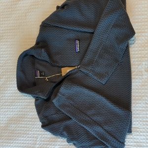 Dark Grey Patagonia Quarter-Zip Pullover